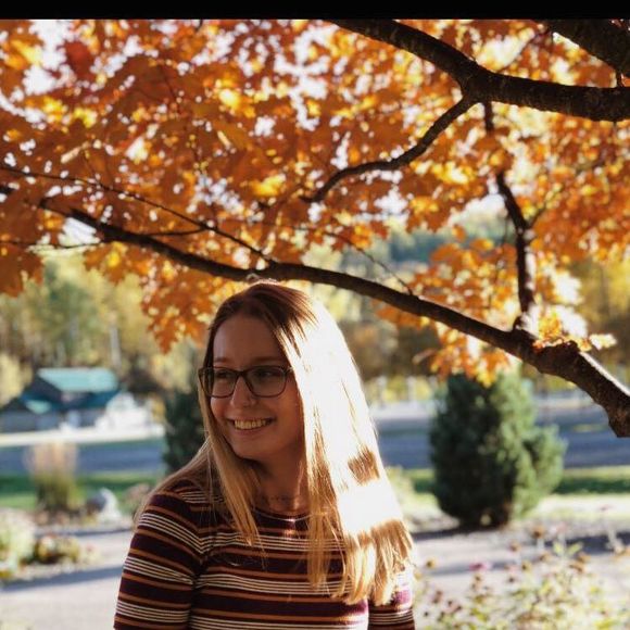 Meet your Posher, Raegen - Picture 1 of 1